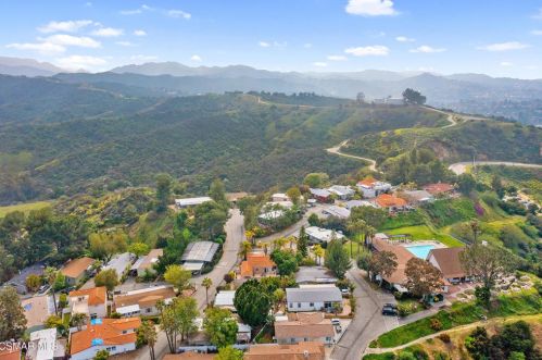 142 Pueblo Ln, Topanga CA  exterior