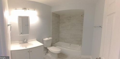33 Covington Dr, Erial NJ  08081-3047 exterior
