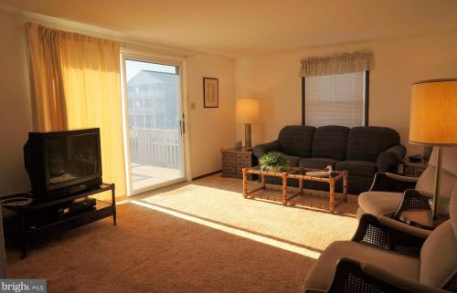 38346 Bay Berry Ln, Selbyville, DE 19975