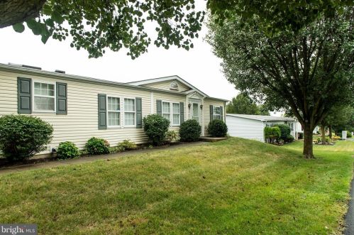 21 Woodbine Ct, Harleysville, PA 19438-2963