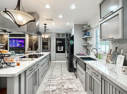 2425 Franklin Dr, Kissimmee FL 34744-2725 exterior