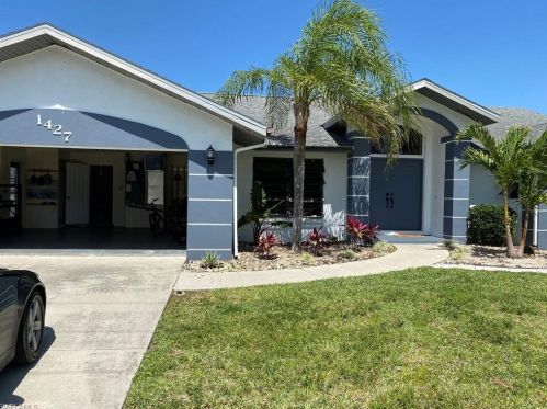1427 38th St, Cape Coral, FL 33914-5639