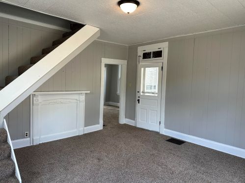 37 River Rd, Newport KY  41075-2317 exterior