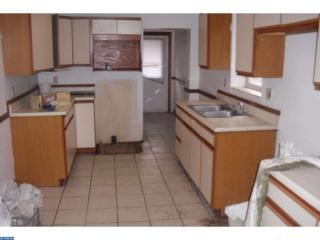 213 Spruce St, Norristown PA  19401-3837 exterior