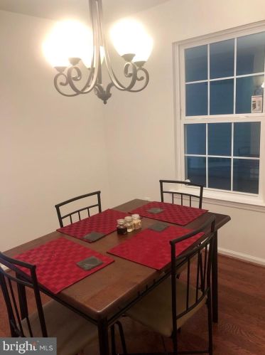 311 Stone Hurst Ct, New Castle DE  19720-3947 exterior