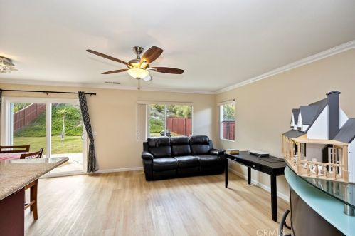 29205 Sunswept Dr, Lake Elsinore CA  92530-7247 exterior