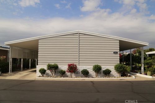 2251 Lake Glen Dr, La Habra, CA 90631-5711