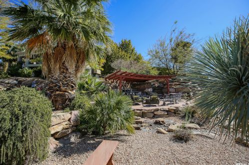 1540 Stone Clf Dr, Saint George UT 84790-6138 exterior