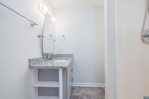 20 Loblolly Rd, Bybee VA  22963-3021 exterior