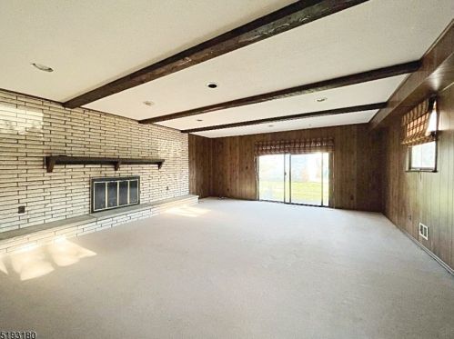 523 Hidden Holw, Scotch Plains NJ  07076-2027 exterior