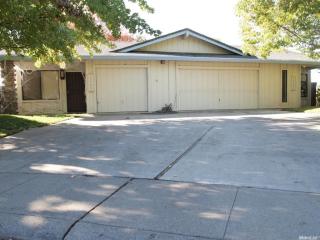 1701 Avondale Ave, Sacramento, CA 95825-1351