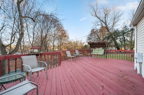 760 Earl Ave, New Kensington PA  15068-4612 exterior