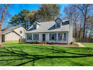 139 Gardenville Dr, Yorktown VA  23693-4407 exterior