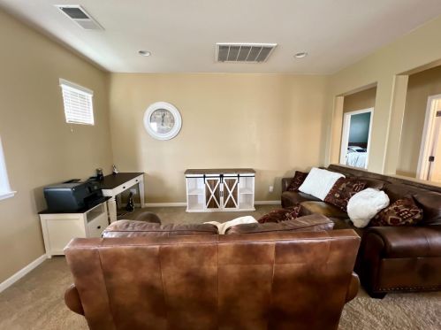 2504 Kodiak Dr, Modesto CA  95355-7957 exterior
