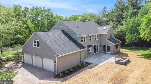 1630 Governors Way, Blue Bell PA  19422-2553 exterior