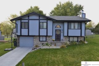 14011 Rose Lane Rd, Omaha, NE 68138-3545