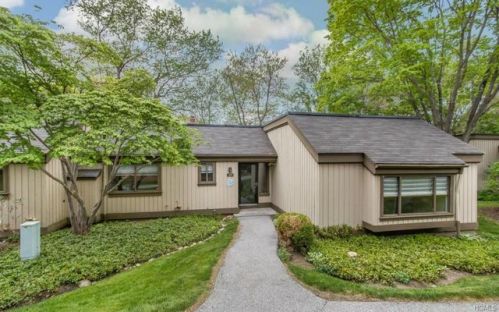 113 Heritage Hls, Somers Town, NY 10589-1316