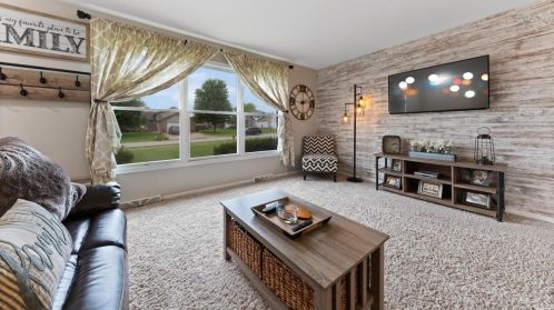 11804 Magoun Dr, Dyer IN  46373-9231 exterior