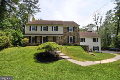 4110 Battles Ln, Newtown Square, PA 19073-1602