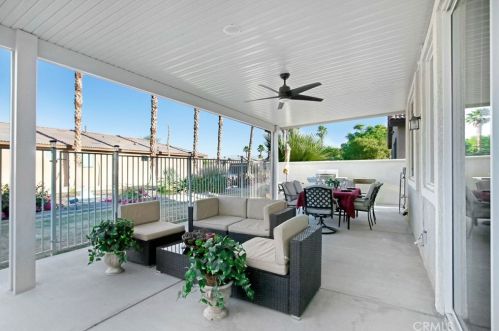 49527 Wayne St, Indio CA  92201-9752 exterior