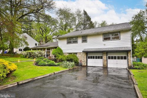 7613 Seminole Ave, Melrose Park, PA 19027-3506