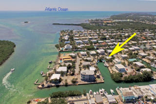 202 Johnny Rd, Plantation Key FL  33070-2343 exterior