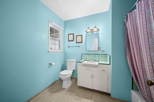1032 Sycamore Ave, Rialto CA  92376-4422 exterior