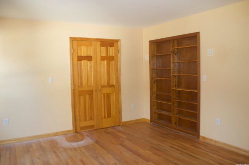 12 Ramblewood Rd, Shoreham NY  11786-2300 exterior