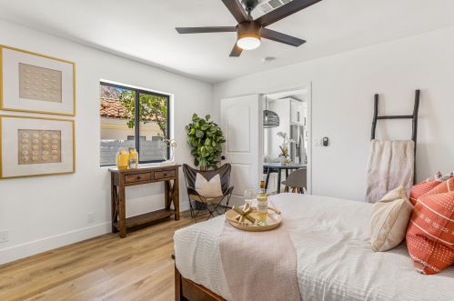 54780 Avenida Obregon, La Quinta CA  92253-3712 exterior
