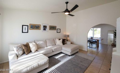 2224 Monroe St, Chandler, AZ 85224-5151