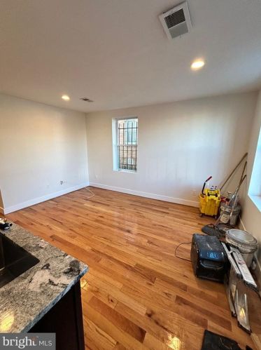 58 Galveston Pl, Washington DC  20032-2049 exterior