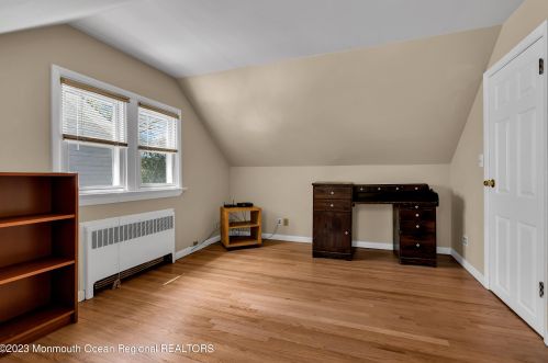 407 Berkshire Rd, Ridgewood NJ 07450-5533 exterior