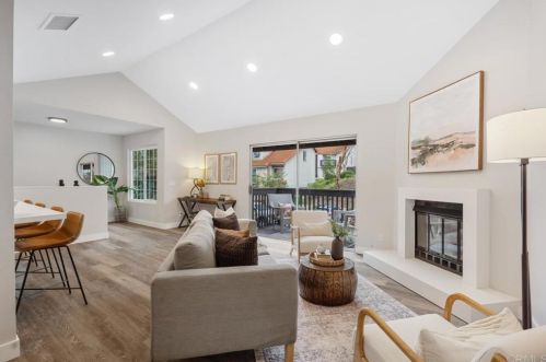 353 Windy Ln, Vista CA  92083-5766 exterior