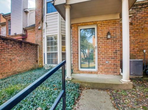 4050 Frankford Rd, Dallas, TX 75287-6675