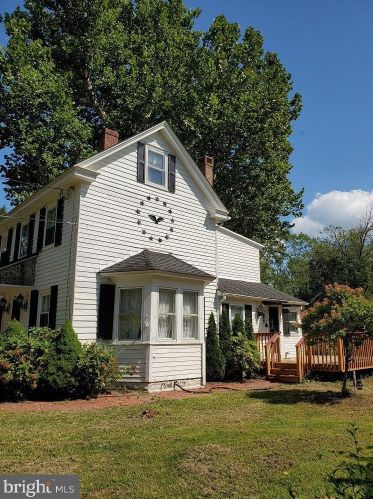 489 Landing St, Lumberton Township, NJ 08048-1108