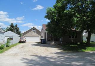 1045 Mayer St, Menasha, WI 54952-1854