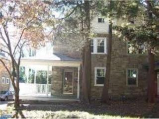 145 Township Line Rd, Meadowbrook, PA 19046-3530