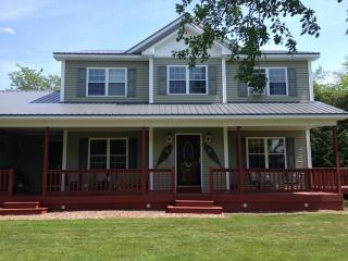 1558 Campagna Rd, Hog Island, VT 05488-4421