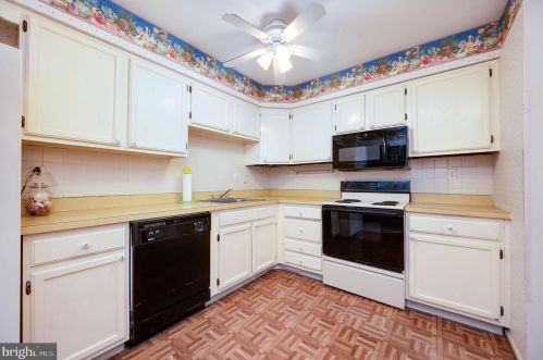 35 Providence Frg Rd, Limerick PA 19468-2929 exterior