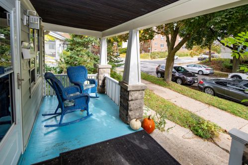 2641 Austin St, Milwaukee, WI 53207-2062