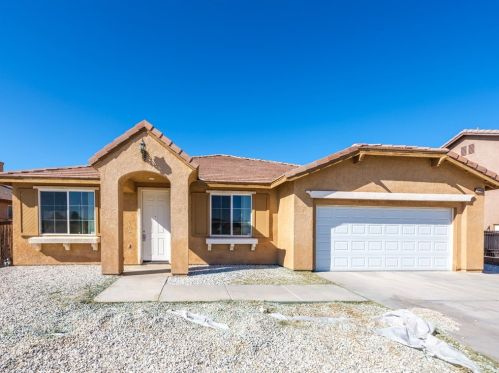 16440 Burwood St, Victorville, CA 92395-9717