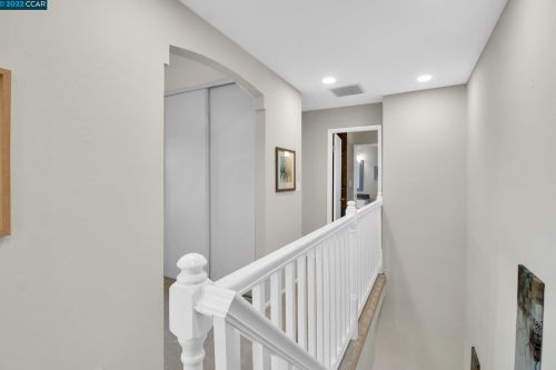2474 Belvedere Ave, San Leandro CA  94577-6543 exterior