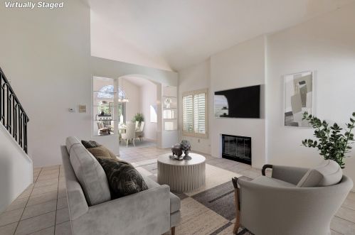 1501 Madrid Dr, Vista, CA 92081-5035