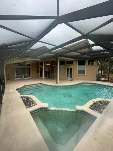 1306 Cottonwood Cv, Fort Pierce FL  34986-2002 exterior