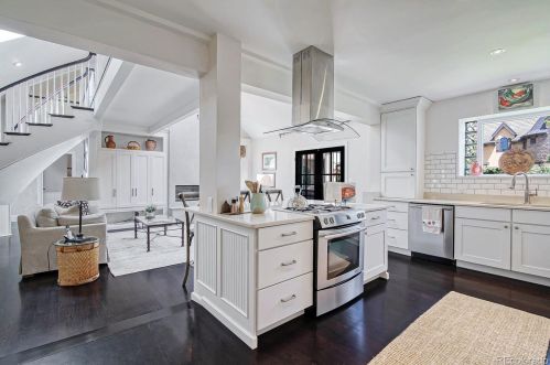 2895 Alameda Ave, Denver CO 80209-3407 exterior