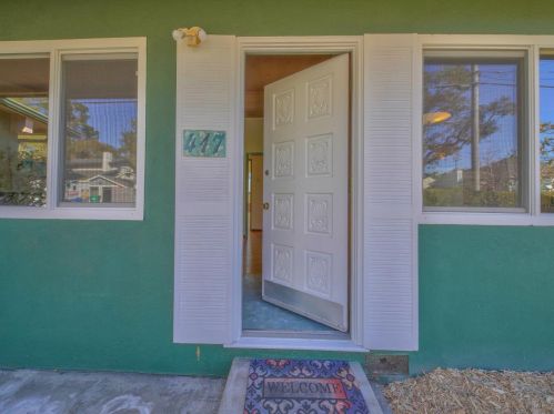 417 Locust St, Del Monte Park CA  93950-3922 exterior