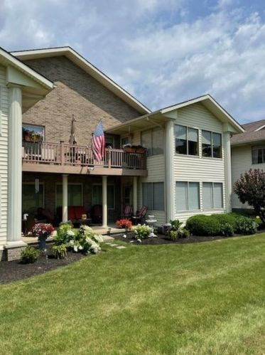 819 Leesburg Ave, Washington Ch, OH 43160-1254
