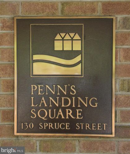 323 2nd St, Philadelphia PA  exterior