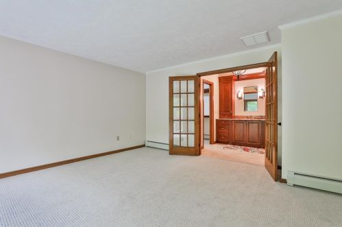 26 Wright Rd, Hollis NH  03049-6154 exterior