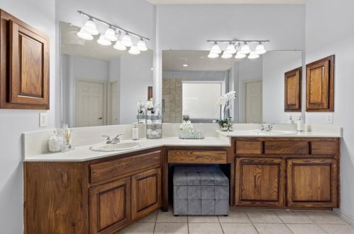 2708 Pasadena Pl, Lewisville TX 75022-5149 exterior